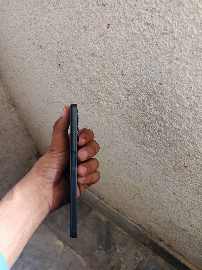 MY INFINIX HOT 30 WITH (8/128) IN ALL OK CONDITION. . . PLZ READ DESCRIPT 5