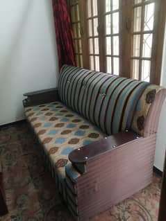 5 seater sofa in good condition