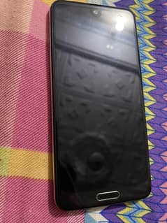 Sharp Aquos R2