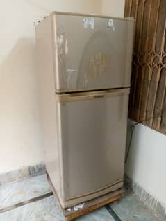 Dawlance fridge for sale.