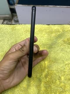 iPhone se 2genration all ok waterpack pice