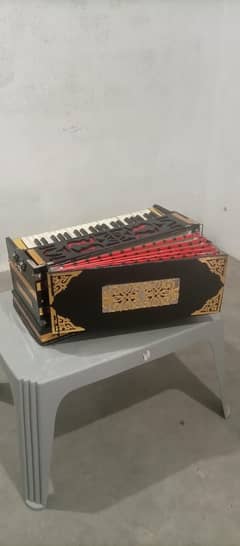 bohat e acha harmonium for sell