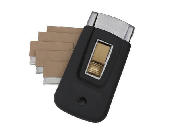 Nextzett Glass Scraper with Five Replacement Blades