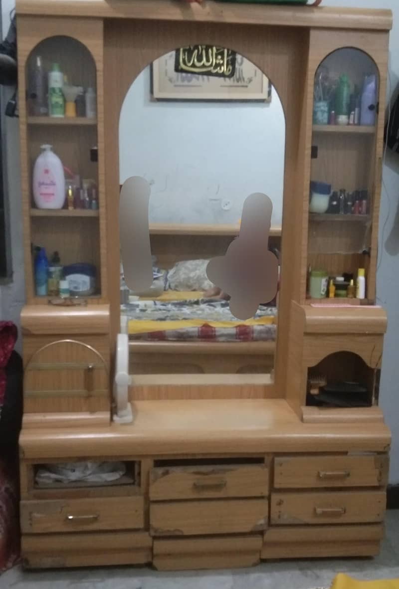 side table and dressing table 3