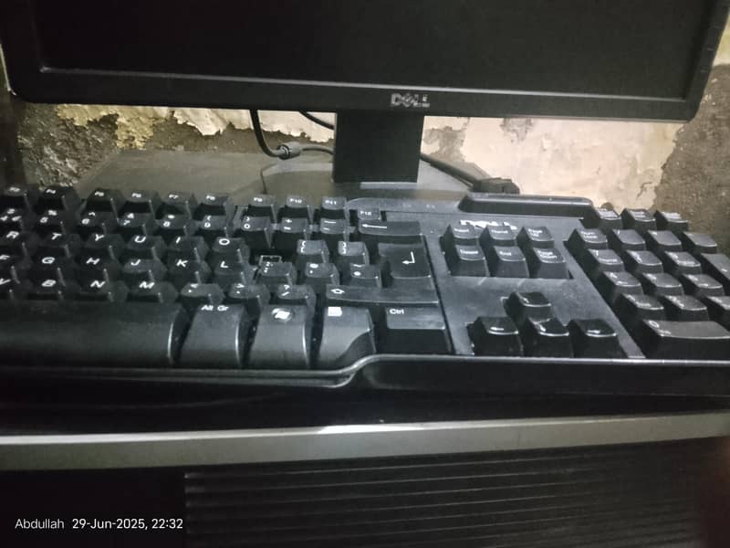 HP cpu cour i3 3rd generation 0