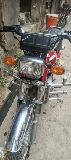 23000