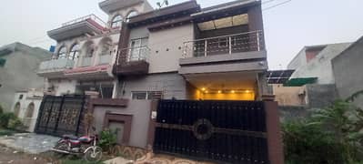 5 marla like brand new 3bed house available for sale in farmanite society