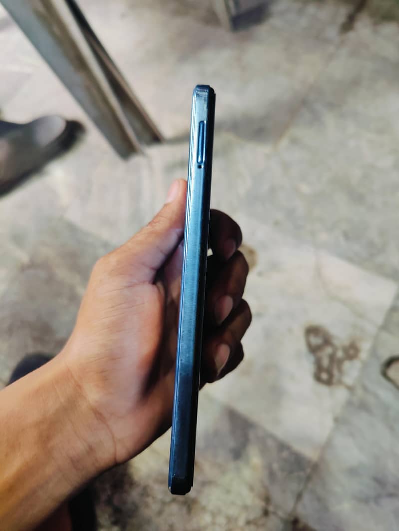 Tecno spark 10c 4/128 1