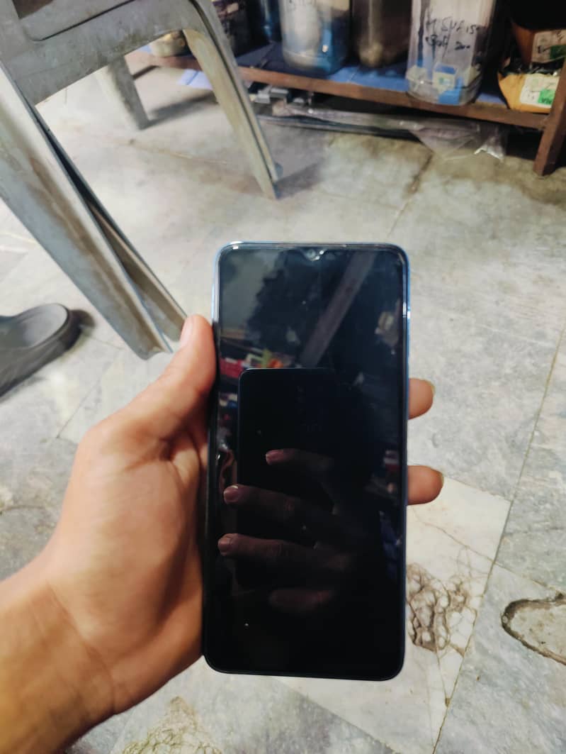 Tecno spark 10c 4/128 3