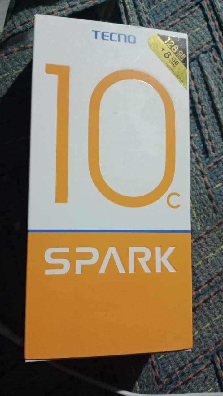 Tecno spark 10c 4/128 4