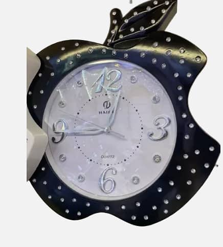 Apple Shaped Wall Clock Silent Movement Large 40cm Bedroom Kitchen Hanging Decore