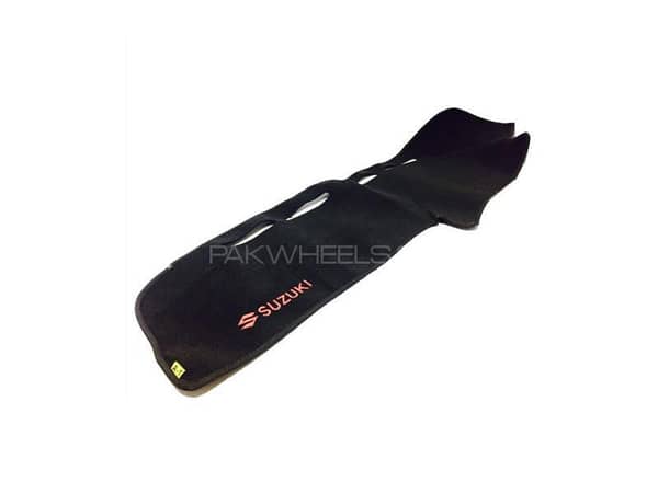 Suzuki Cultus 2007-2015 Black Red Dashboard Mat