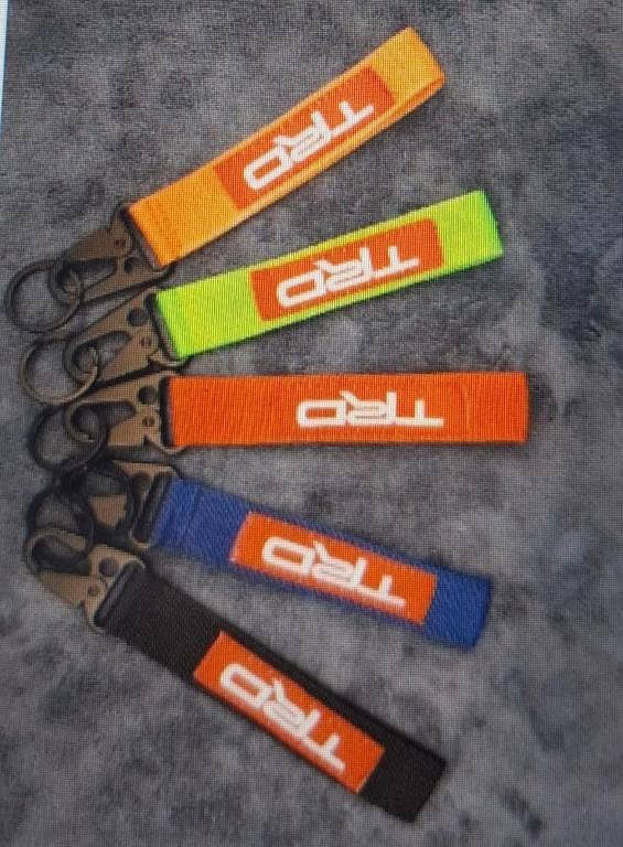 Motorcycle and Car Keychain, Durable Strap Key Ring, Universal Auto Car Logo Keyholder Keyrings for all Car - TRD Green