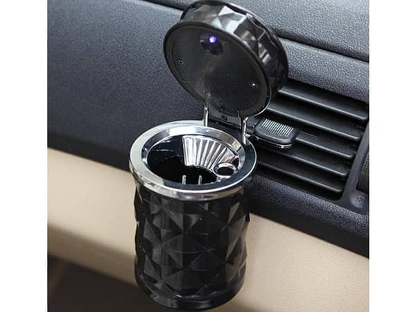 Universal Portable Diamond Black Ashtray With Light