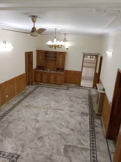 beautiful upper portion for rent 3Bedroom with attached bathroom drawing dining
