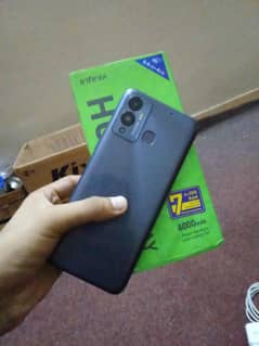 Infinix Hot 12play RAM 4: Memory:64