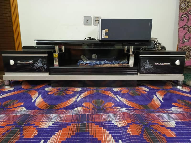 lcd table console f 0