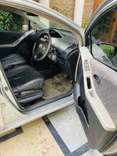 Vitz 2009-2013