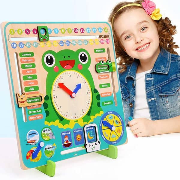 Wooden Creative Calendar & Clock Board