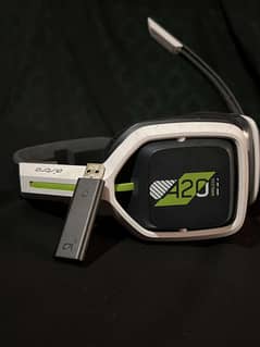 Astro A20 Wireless Headphones - USB Dongle - Super Bass