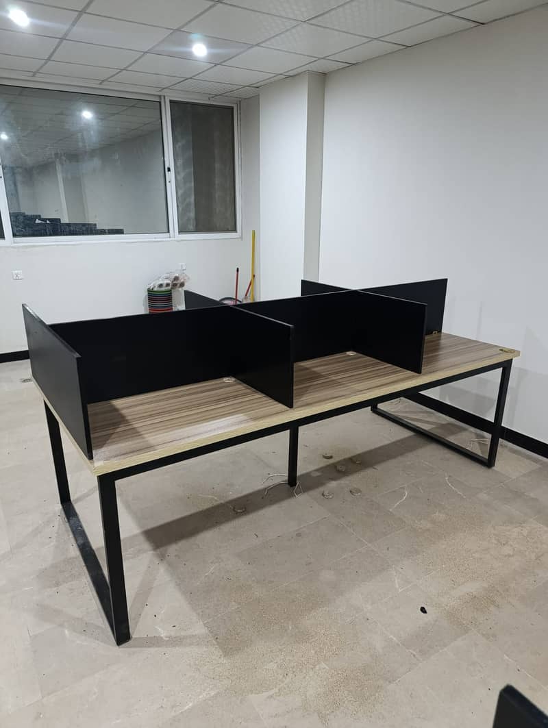 Workstations / Conference Tables / Executive Table / Reception Counter 4