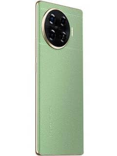tacno sprk 20 pro puls green clr  all ok  8 GB ram and 256 mamry