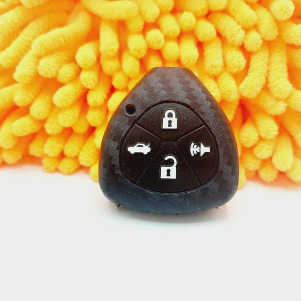 Key Cover in Soft Carbon for Toyota Corolla 4-Button Key