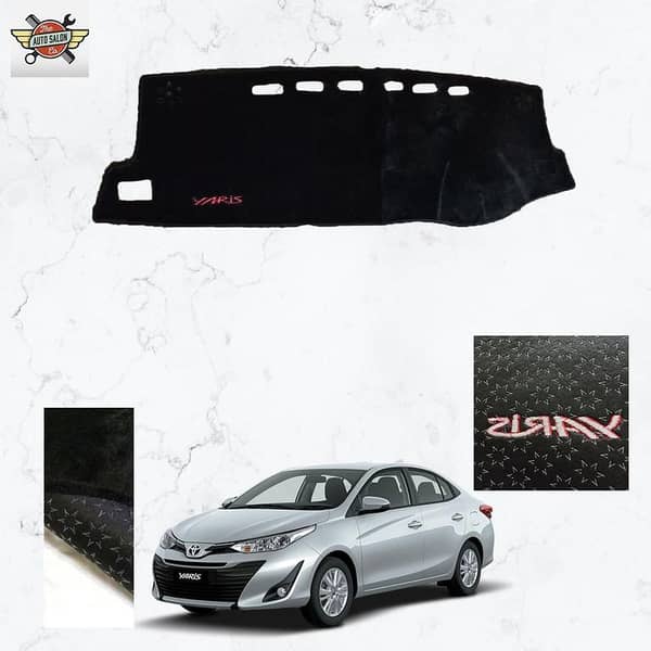 2020-2021 Toyota Yaris Dashboard Mat in Velvet