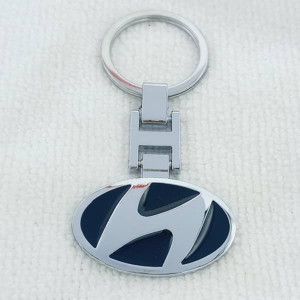 3D Metal Keychain With Hyundai Logo For Vehicals - Black -