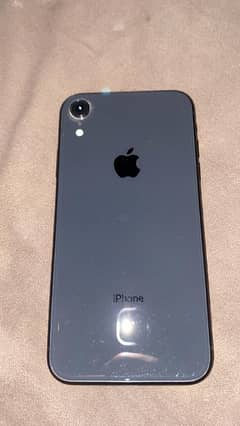 Apple iPhone XR