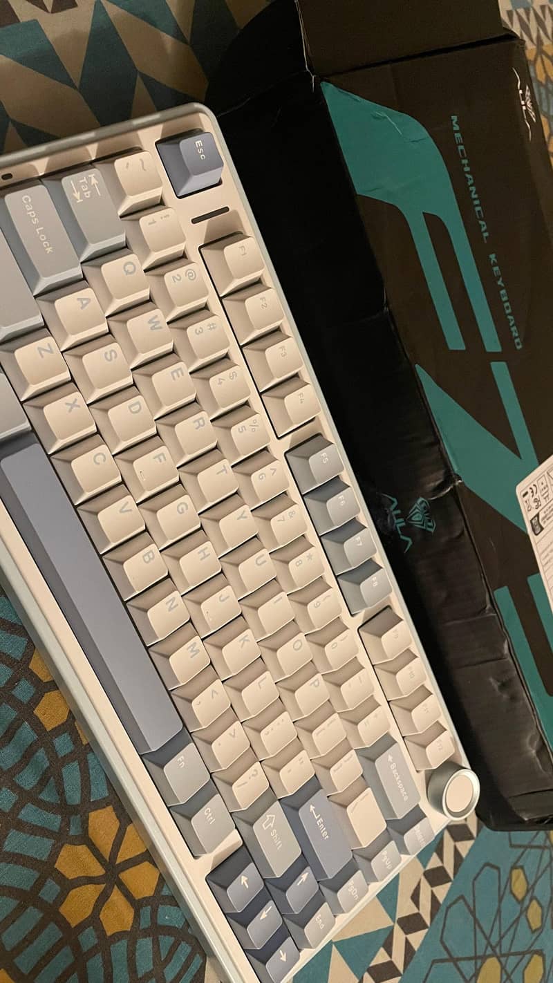 AULA F75 MACHENICAL 3 MODES KEYBOARD 0