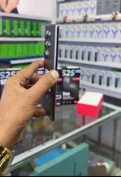 itel25