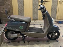 eveon pearlpearl electric scooty