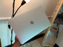 MacBook Pro 2019 - 16 inch in Neat & Clean Condition