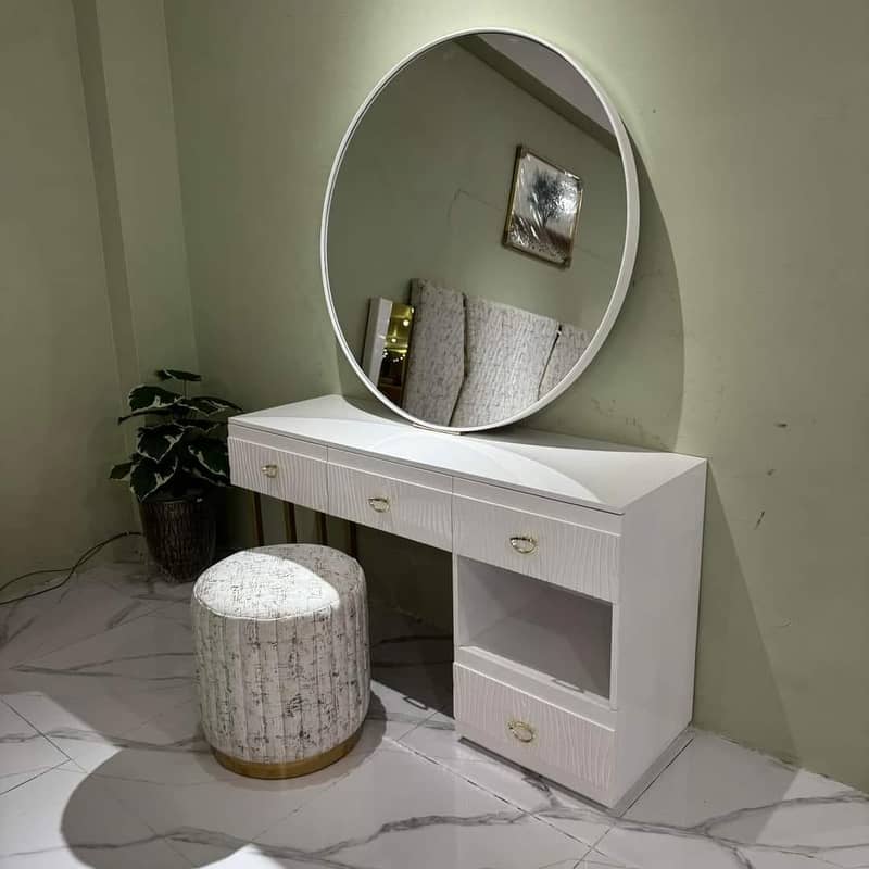 bed drasing side table 8