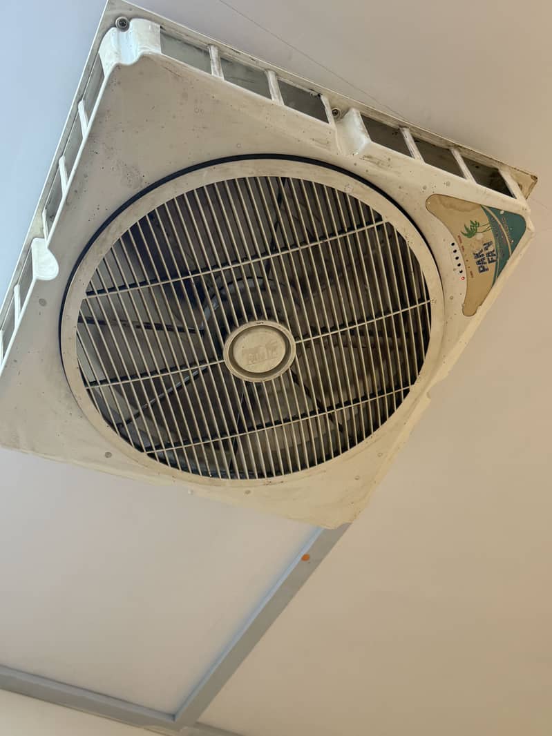Ceiling fan pakfan used in running condition in lahore 1