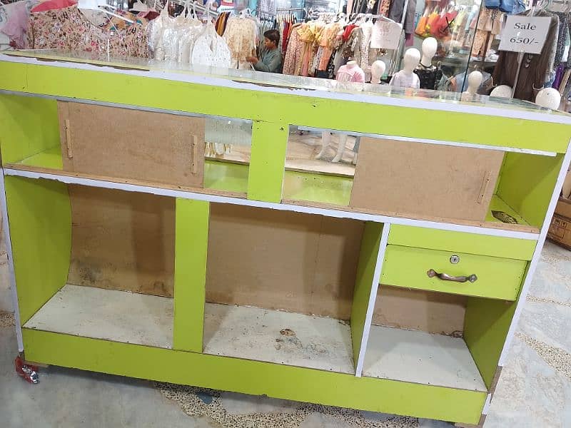 Glass display counter for shops and multi purpose se 3