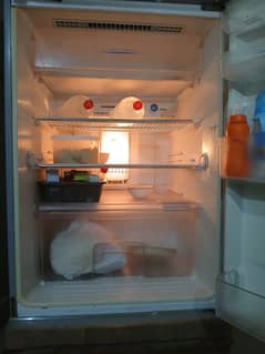 Mitsubishi MR-44 17 Cubic Feet Nofrost Refrigerator