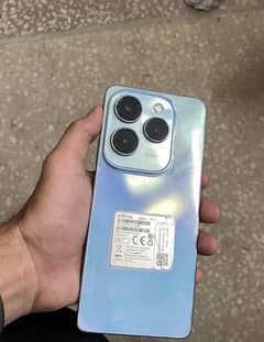Infinix Hot 40 pro with box