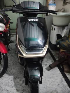 Evee