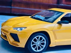 Lamborghini urus  2020 model