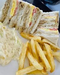 Chikken club sandwich