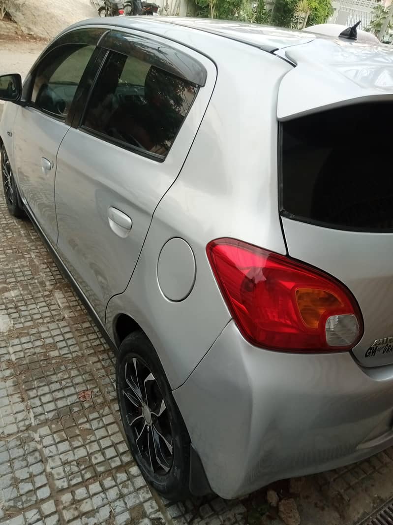 MIRAGE 2015/17 AUTOMATIC PUSH START TOP OF LINE 3