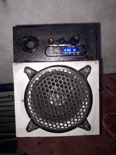Bluetooth Speaker For Sale – Excellent Condition – Only Rs. 4500