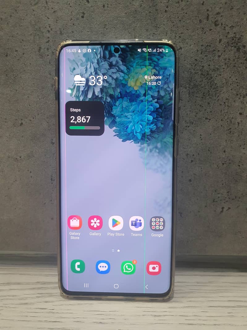 Galaxy S20 Plus || Lines in display after software update 1