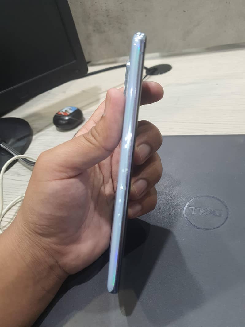 Galaxy S20 Plus || Lines in display after software update 5