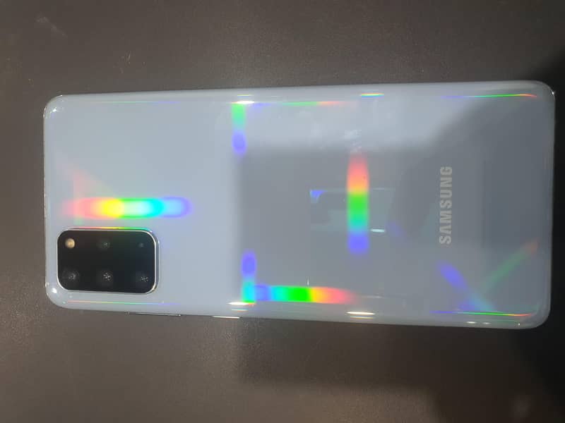 Galaxy S20 Plus || Lines in display after software update 7