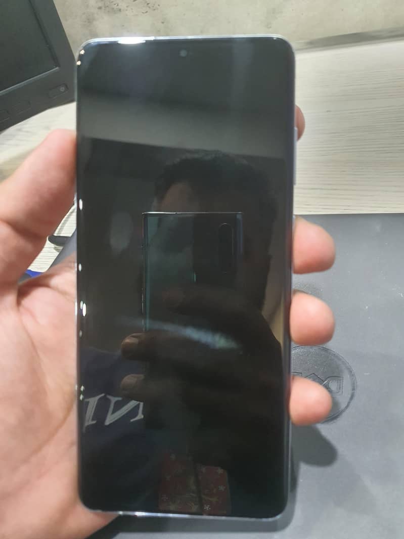 Galaxy S20 Plus || Lines in display after software update 8