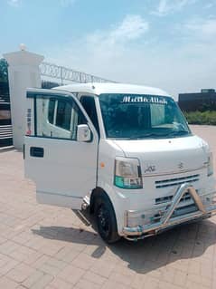 Suzuki Every 2012