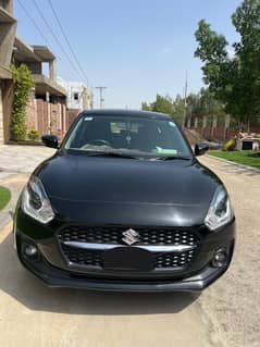 Suzuki Swift almost new black